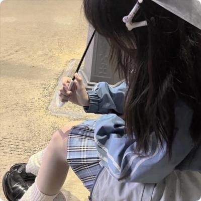 皮裘大衣女人